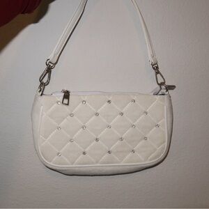 Elegant White Quilted Shoulder Bag
